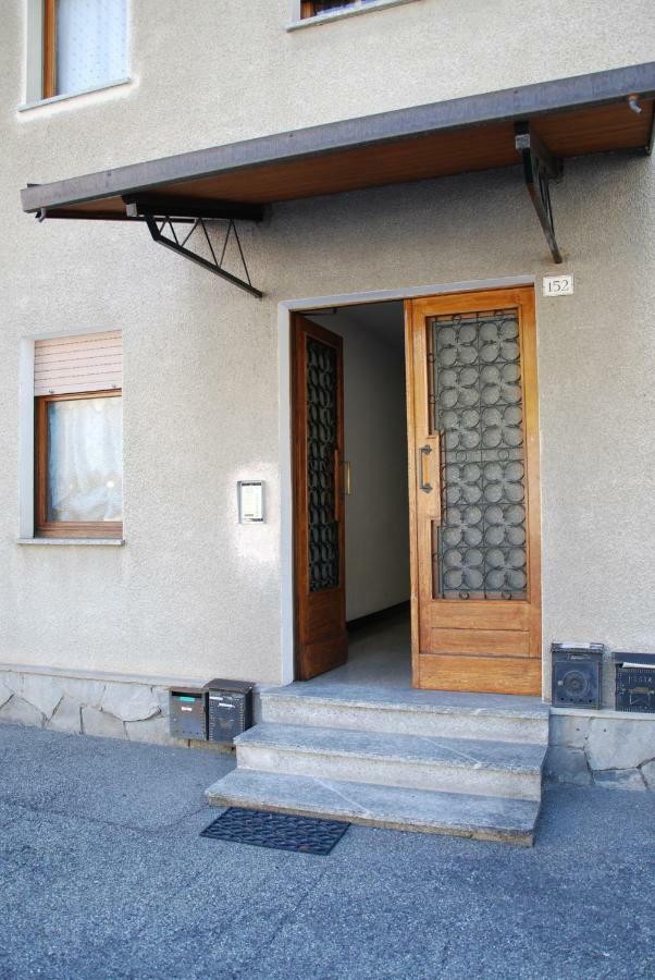 Villa Il Ponte à Saint-Vincent Extérieur photo